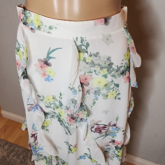 Ted Baker Lurissa Floral-Printed Ruffle Mini Skirt Ivory Size 4 (Ted Size 1) - Picture 5 of 16